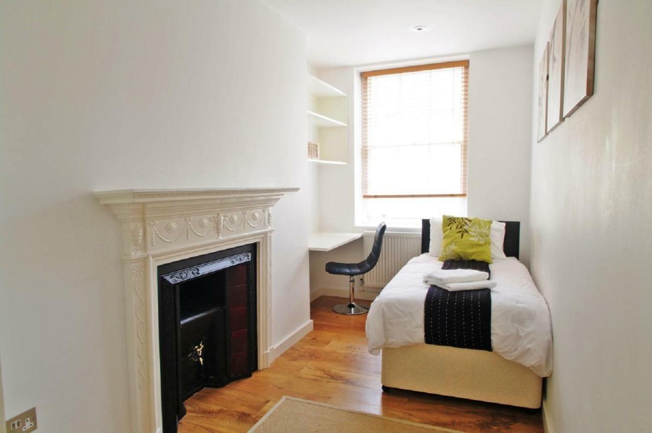 Acorn - Byng Place * Londres